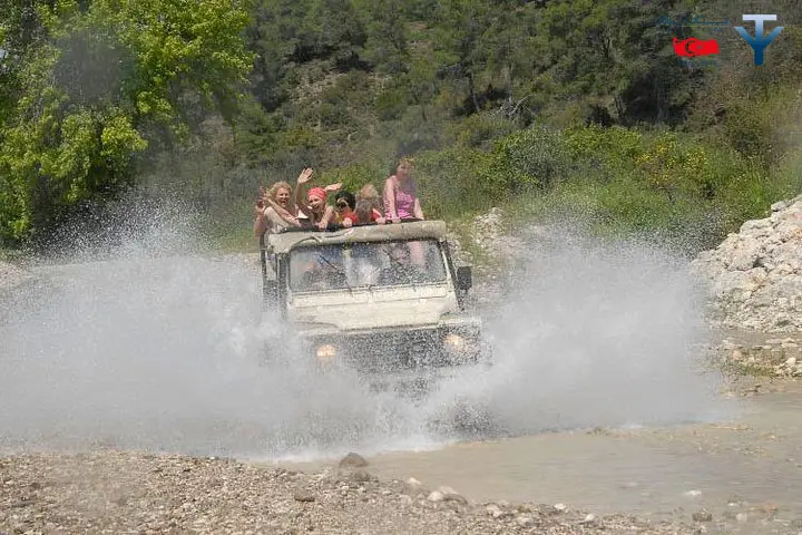 جیپ سافاری در کپز 