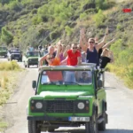 جیپ سافاری در کوه اولیمپوس مورات پاشا
