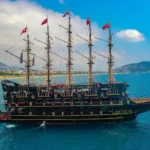 کشتی دزدان دریایی استانبول